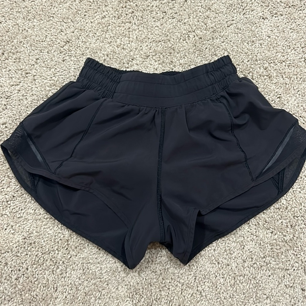Lululemon hotty hot shorts